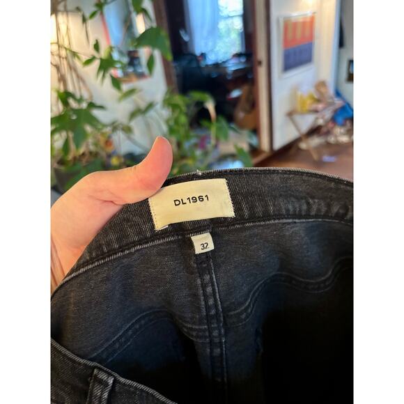 DL1961 Elorna Cigarette Black Straight Leg High Waisted Jeans- Size 32 - Picture 3 of 6